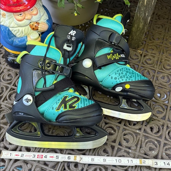 Marlee Ice K2 Kids' Adjustable Ice Skates with Speed lacing. Size 11-2 Like New - Picture 1 of 7